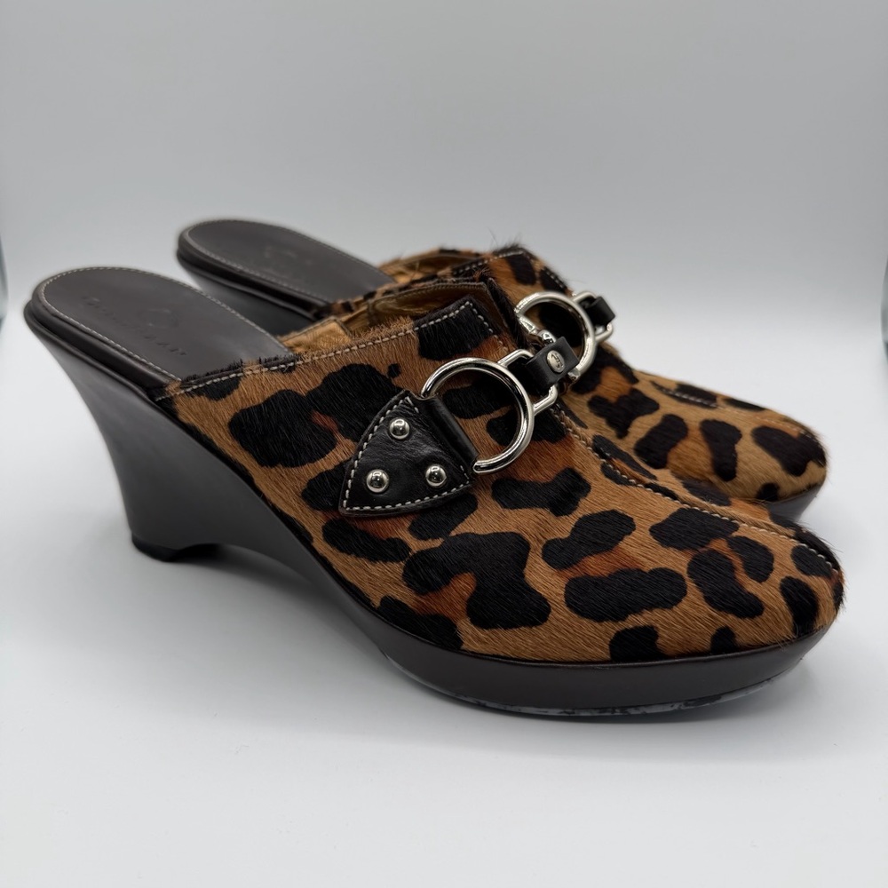 Cole Haan Leopard Calf Hair Horsebit Wedge Mules Womens 7.5B Brown Black